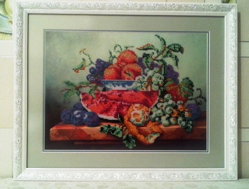 Gobelin- Autumn fruits (worked with beads)