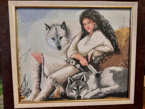 Момиче с вълци